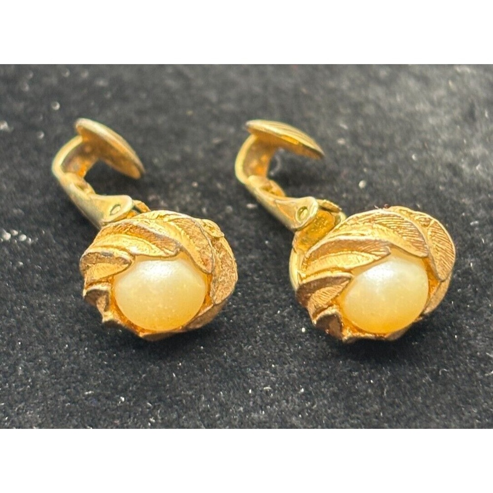 Earrings Gold Tone With Dainty Pearl Granny Chic‎ Vintage Clip On - Picture 6 of 6